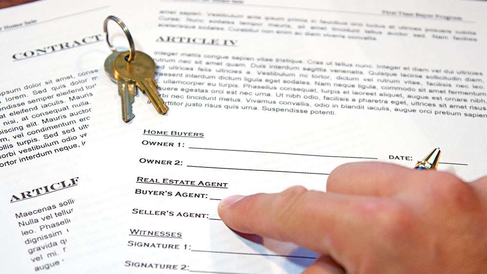 Signing a real estate contract